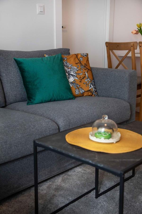Design 2Bdr Apartment With Balcony- Free Parking Zagreb Ngoại thất bức ảnh