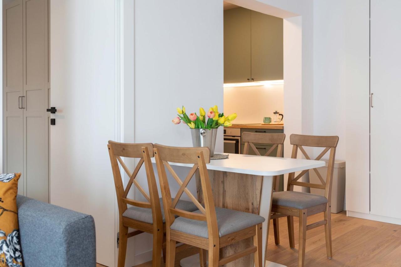 Design 2Bdr Apartment With Balcony- Free Parking Zagreb Ngoại thất bức ảnh